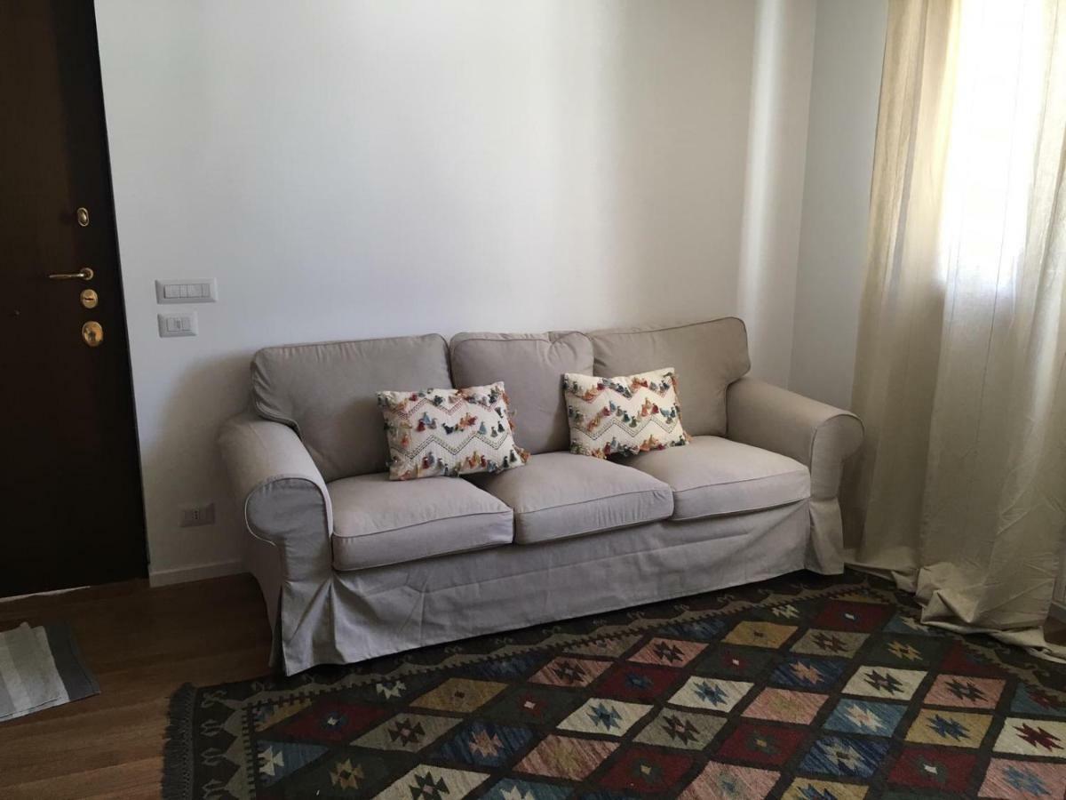 La casa accanto Bari Esterno foto